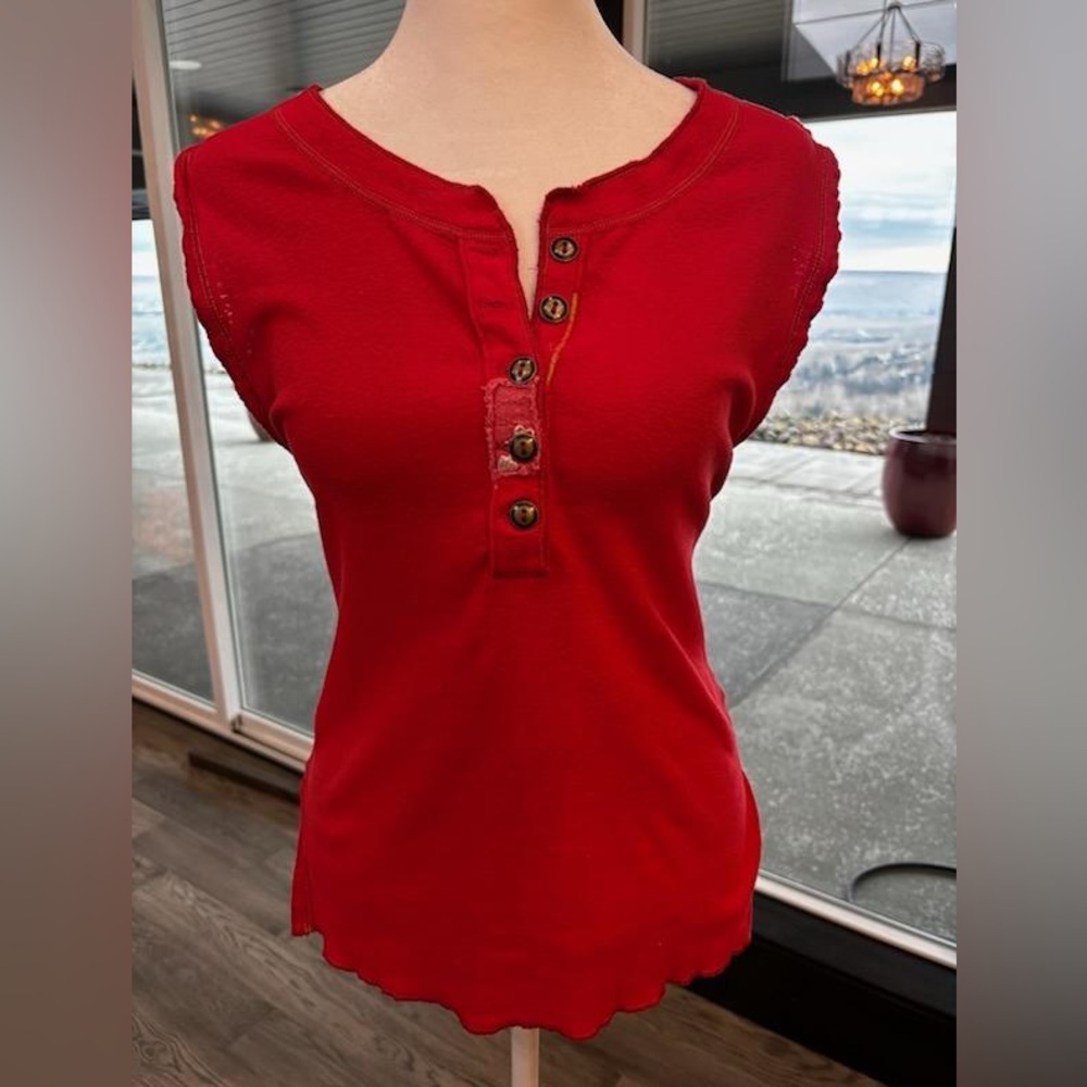 We The Free Red Sleeveless Henley Tank Top Size S